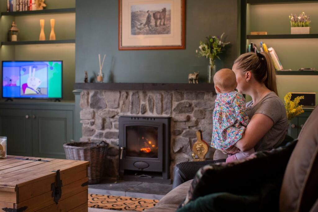 Calm Scottish Country Escape With Hot Tub Sleeps 6 Villa อินเวอร์เนส ภายนอก รูปภาพ